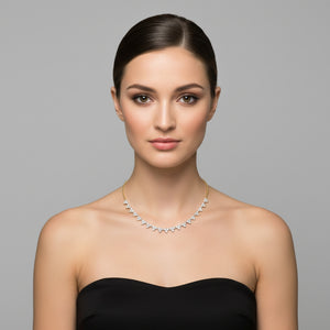 Three-Stone Round Necklace