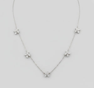 Scintillating Petals Chain Necklace