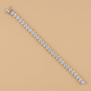 Classic Round 0.40 bracelet