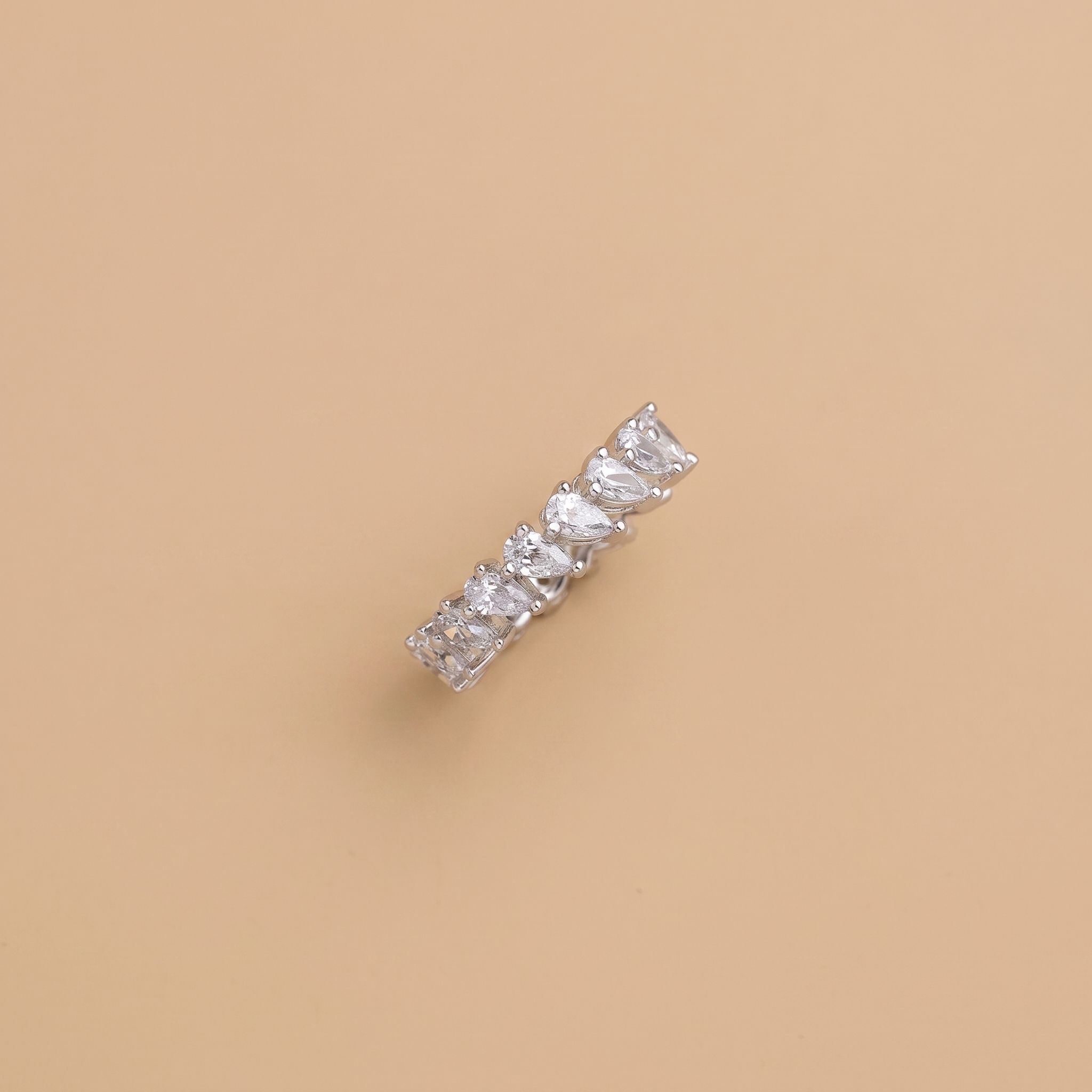 Drop full eternity band