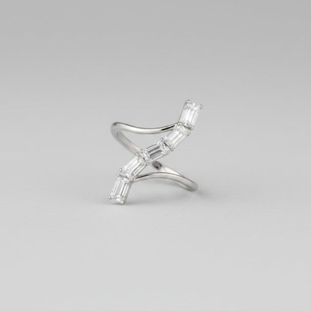 Glamour Curve Ring