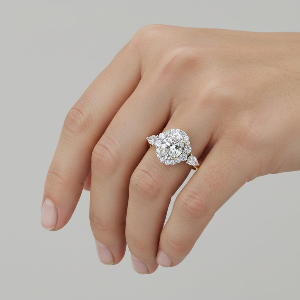 Solitaire Oval Flora Ring
