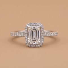 2.5ct Labgrown Emerald Halo Engagement Ring
