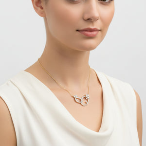 Interlocking Petals Necklace