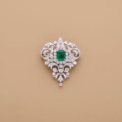 Emerald Crest of Glory Pendant / Brooch