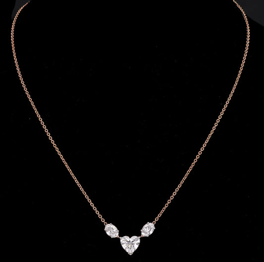 Queen of hearts pendant
