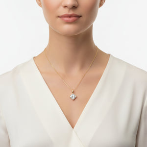 The Classic Princess pendant