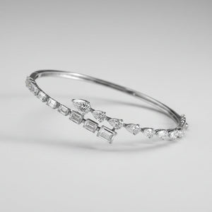 Drop and Emerald fixed Bracelet