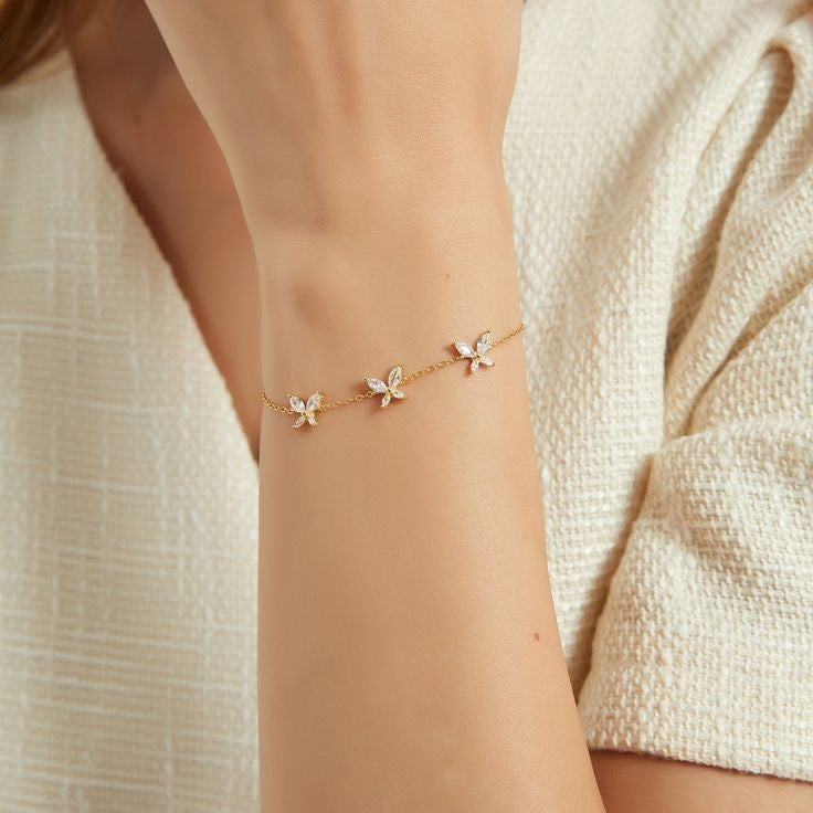 Dainty butterfly Bracelet