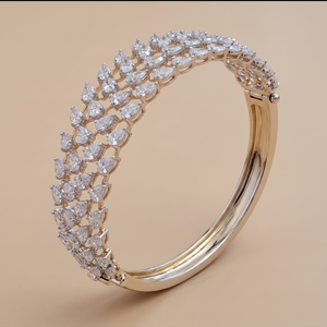 Drop Shape Labgrown Diamonds Broad Bracelet
