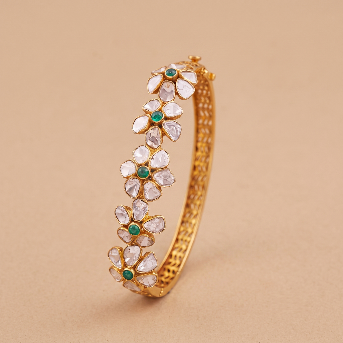 Floral Pattern Polki Bracelet
