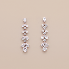 Royal Dangling Diamonds Earrings