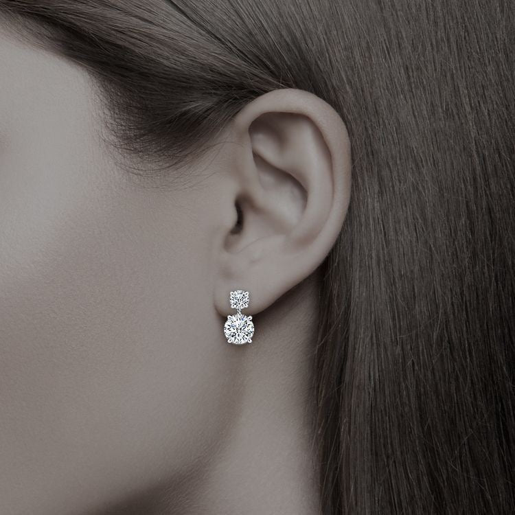 Custom-made lab-grown round diamond stud drop earrings for women