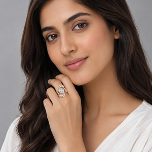 Sculptural lab-grown solitaire diamond ring for women – bold spiral luxury