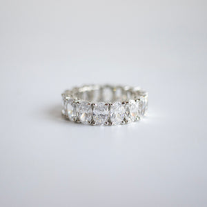 Oval full eternity band