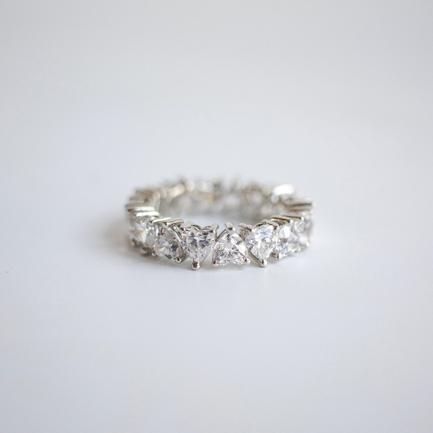 Heart full eternity band