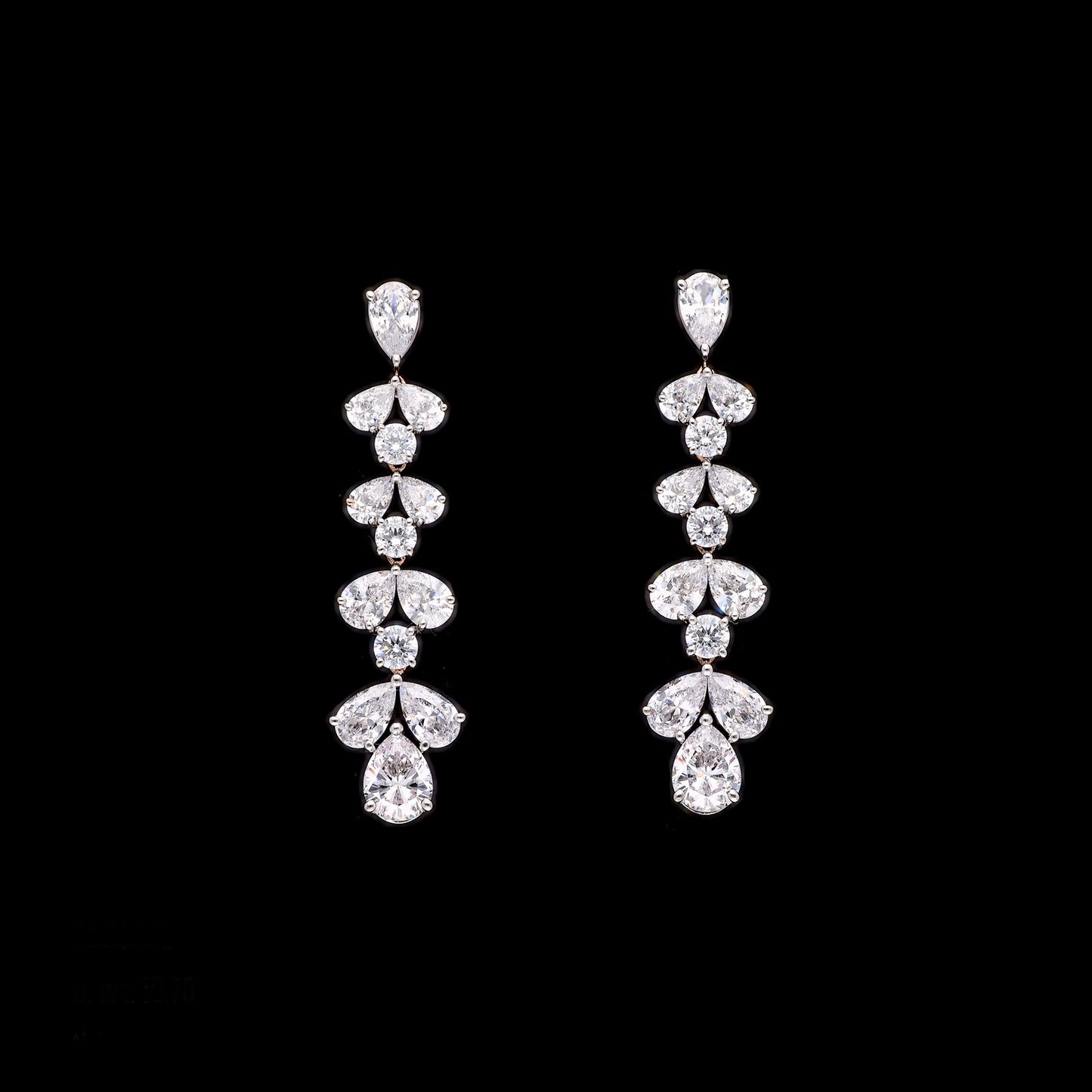 Royal Dangling Diamonds Earrings